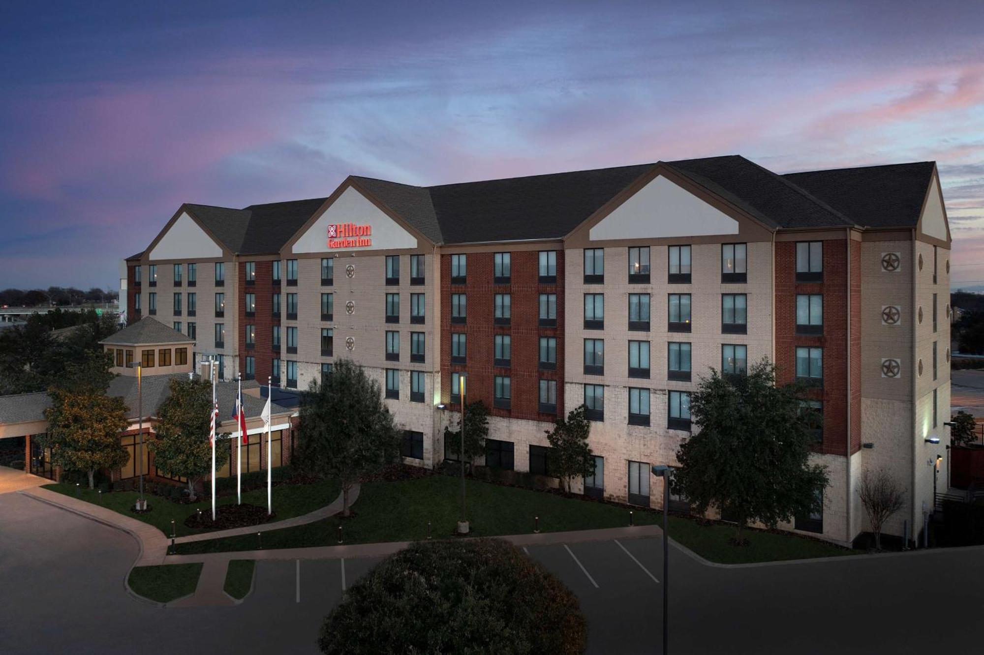 Hilton Garden Inn Dallas/Duncanville Extérieur photo